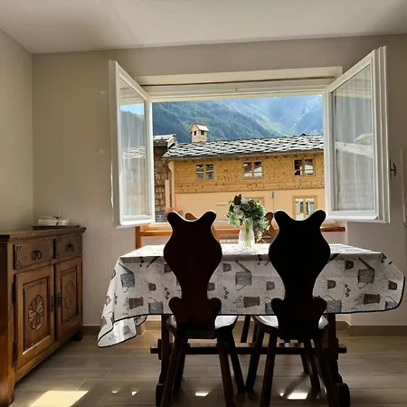 Centrocourma E Parcheggio E Topview * Courmayeur