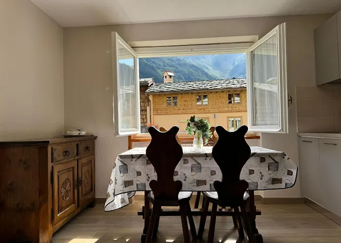 Centrocourma E Parcheggio E Topview * קורמאיור