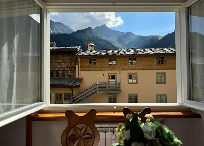 Centrocourma E Parcheggio E Topview